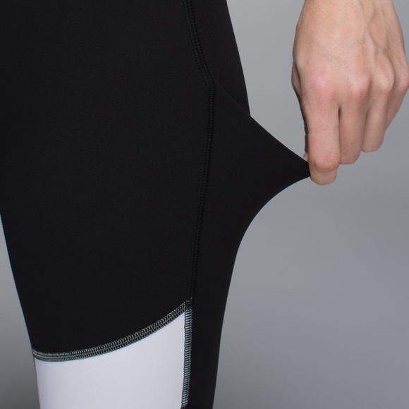 Special Addition Lululemon Speed Tight II - Picture 5 of 8